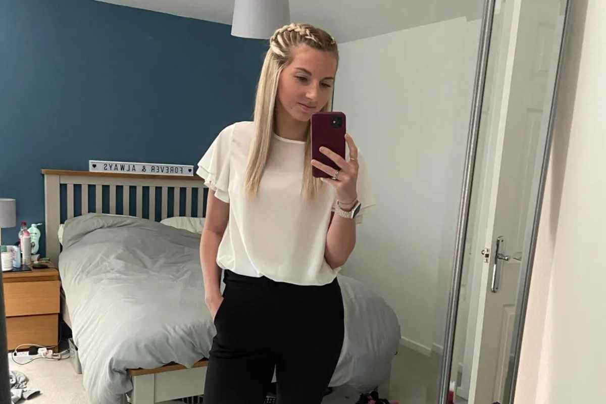 selfie di Bronwen James allo specchio